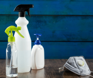 효과적인 곰팡이 제거제 TOP5와 베란다 곰팡이를 완벽하게 제거하는 방법