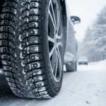 겨울철 타이어 공기압은 평소보다 높여야 하나요?